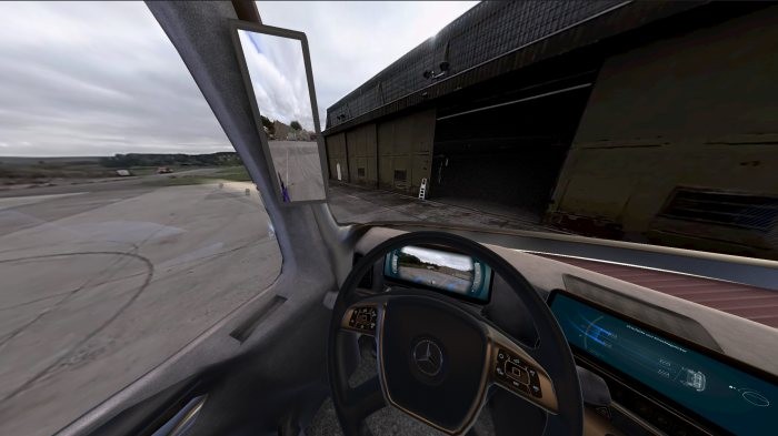 D565397-Daimler-Trucks-Truck-drivers-test-new-digital-vehicle-systems-in-mobile-simulator.jpg